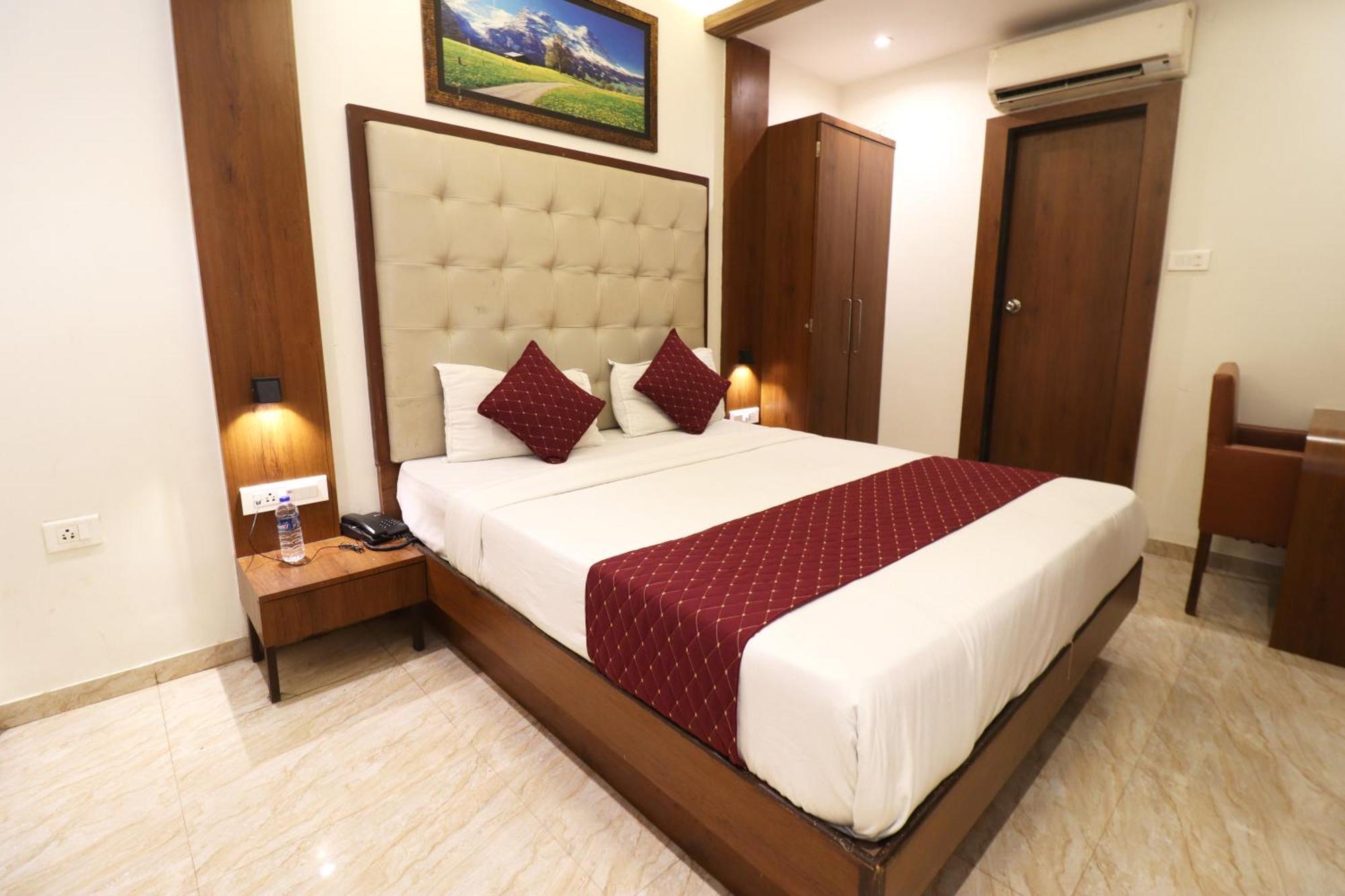 Gateway Star Hotel Mumbai Exterior foto